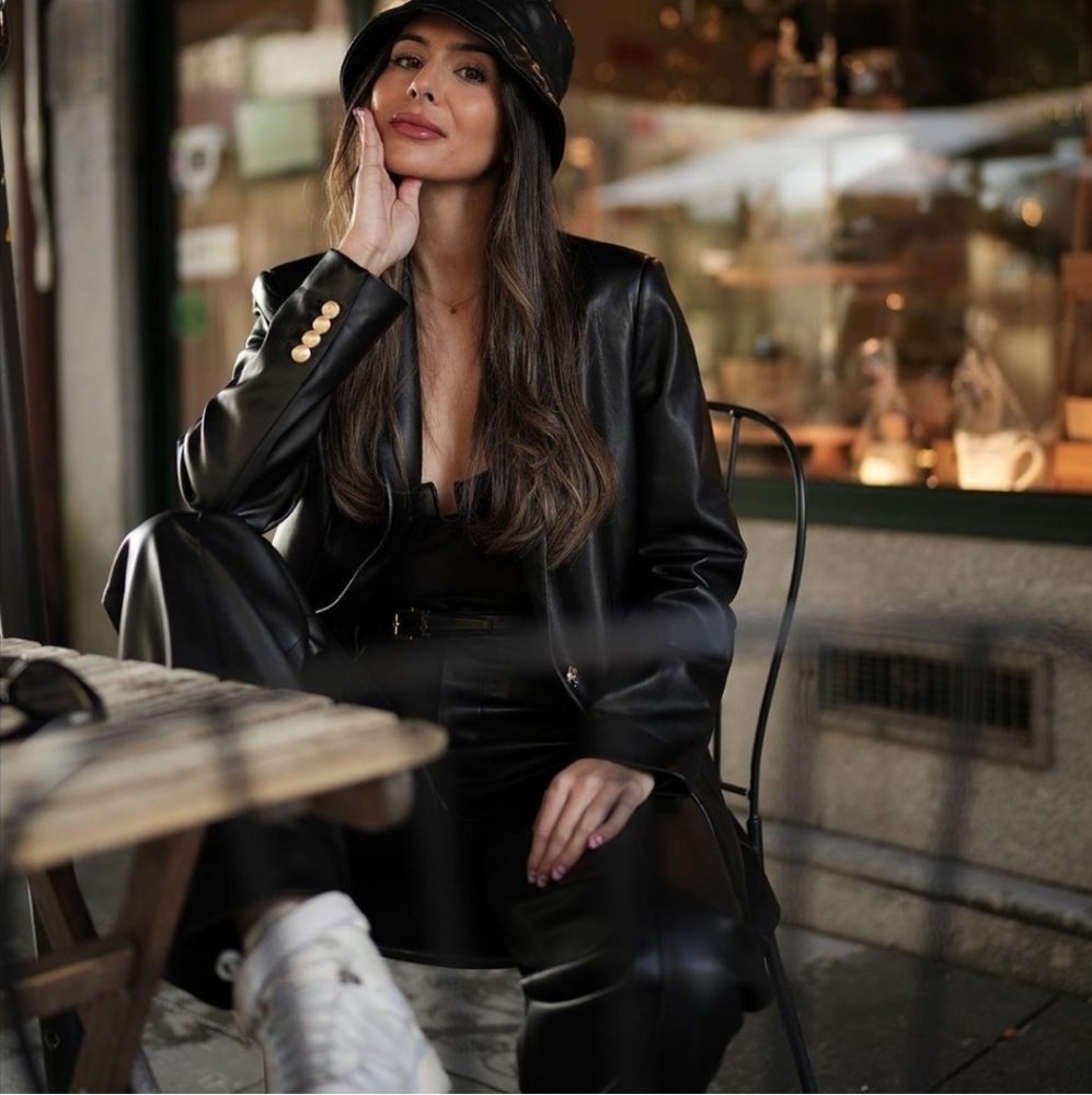 Zara Faux Leather Black Blazer - Picture 3 of 16